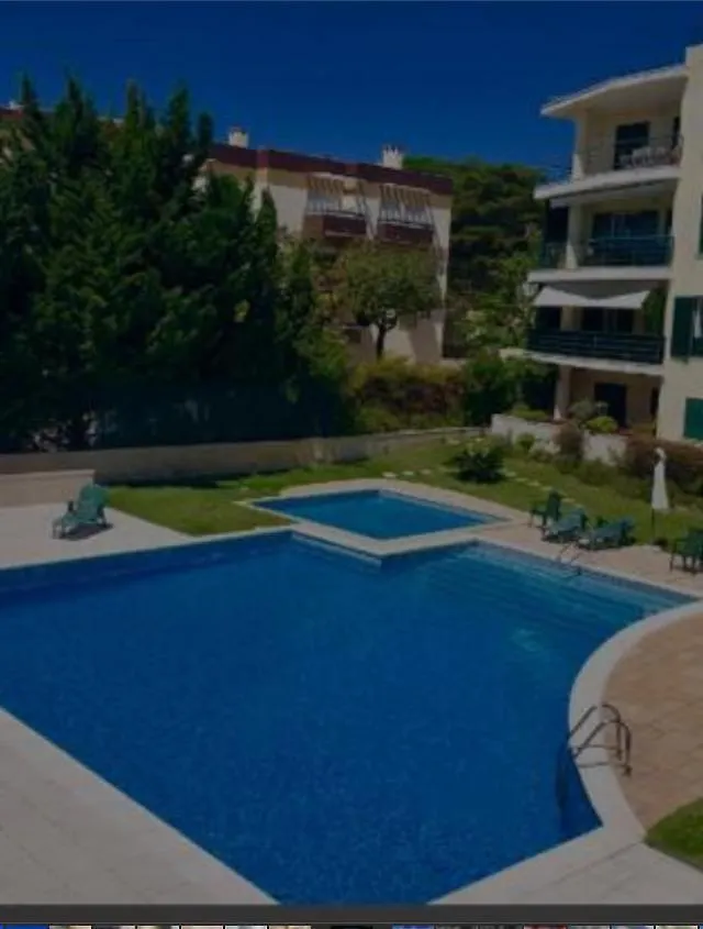 Private Room With View Estoril Homestay